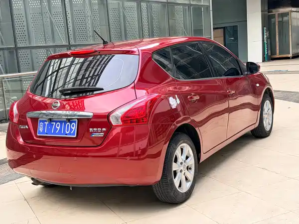 Nissan Tiida 2016