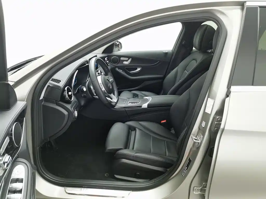 Mercedes-Benz C-Class 2020 — фото 10