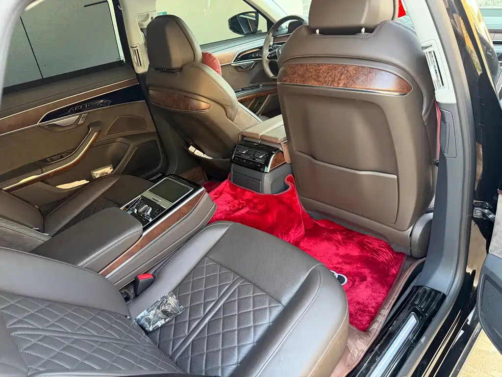 Audi A8 2021