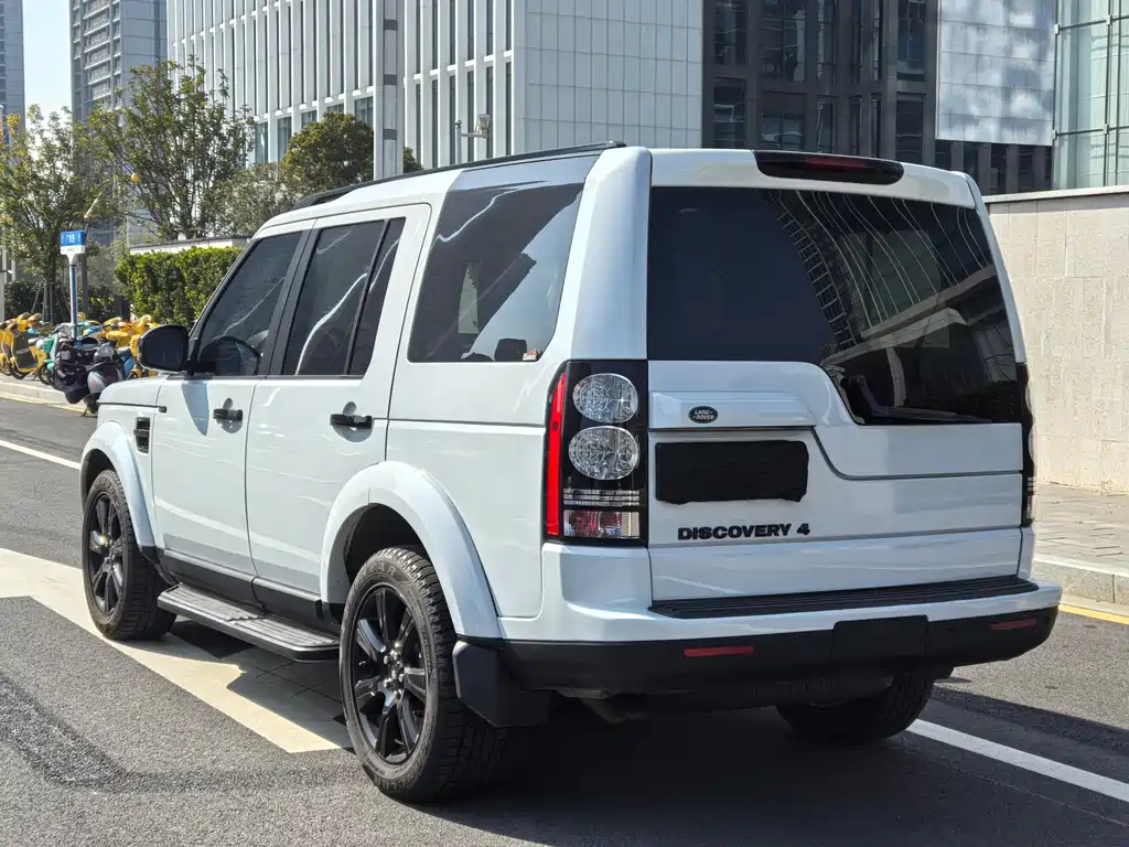 Land Rover Discovery 2015 — фото 4