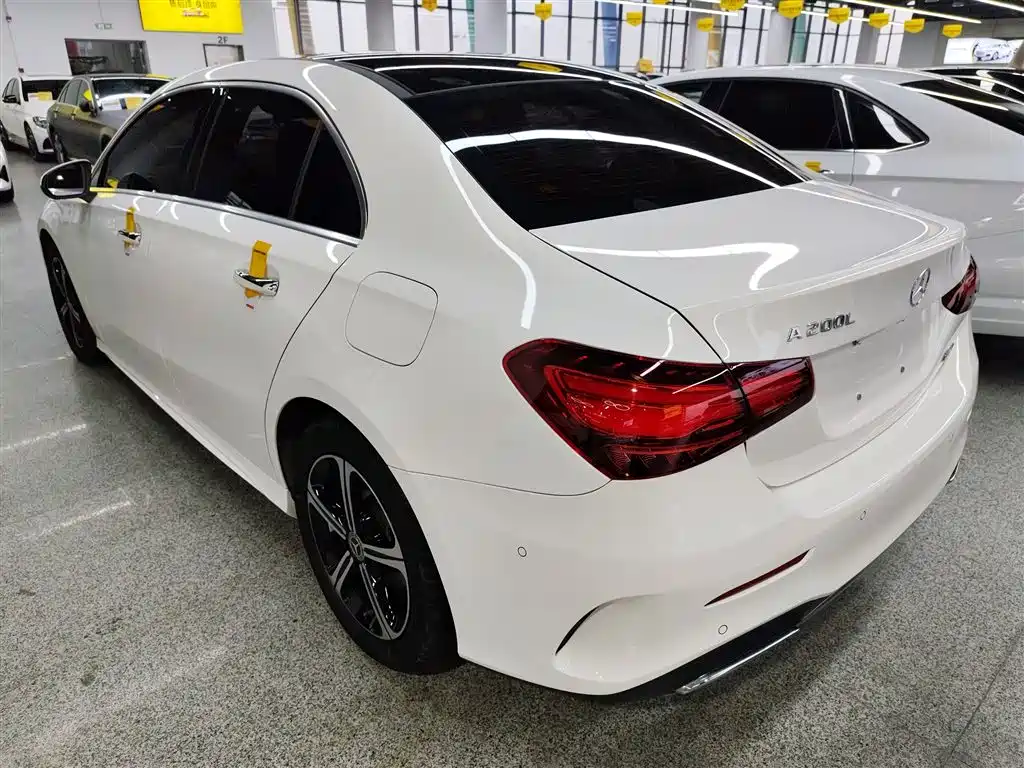 Mercedes-Benz A-Class 2024 — фото 23
