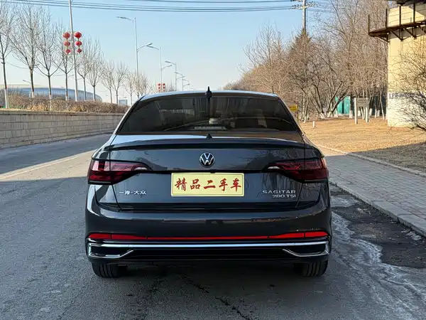Volkswagen Sagitar 2022