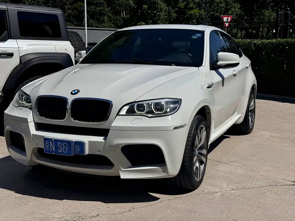 BMW X6 M 2014 — фото 2