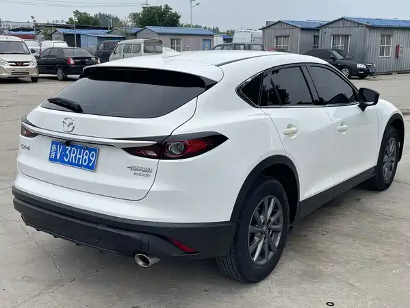 Mazda CX-4 2023