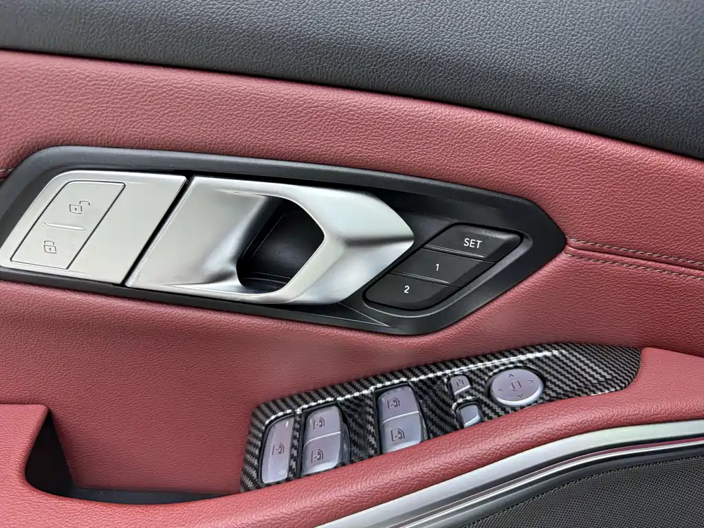 BMW 3 Series 2022 — фото 17