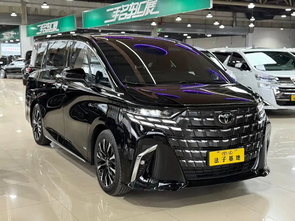 Toyota Alphard 2024