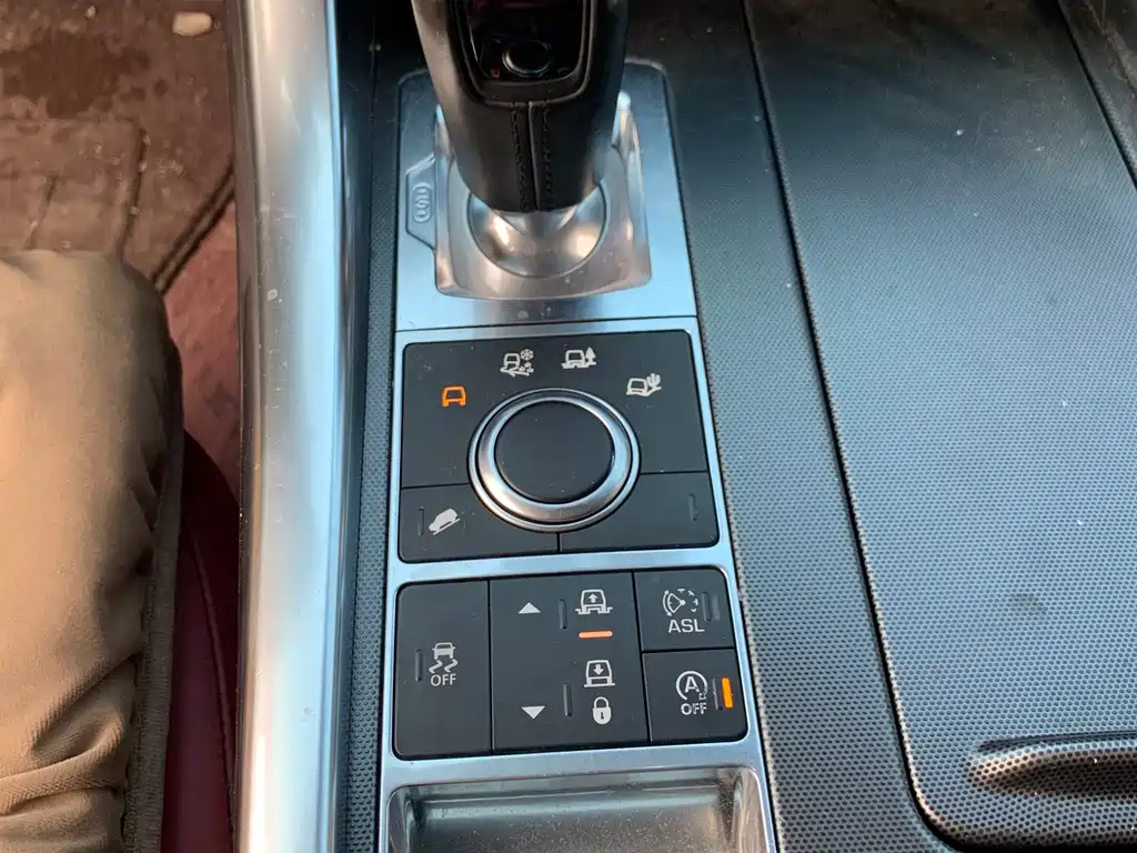 Land Rover Sport 2016 — фото 10