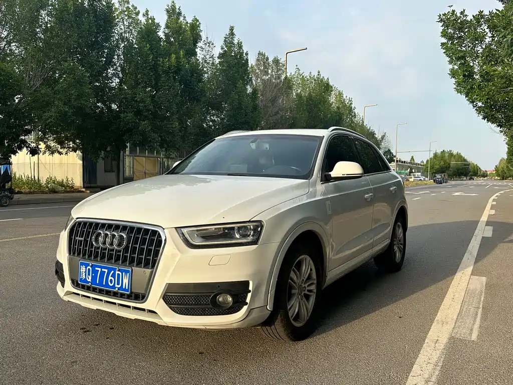 Audi Q3 2016 — фото 1
