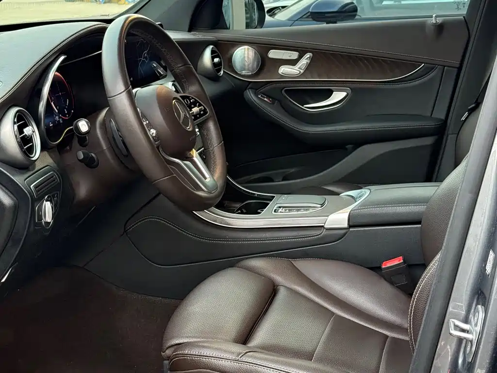 Mercedes-Benz GLC 2020