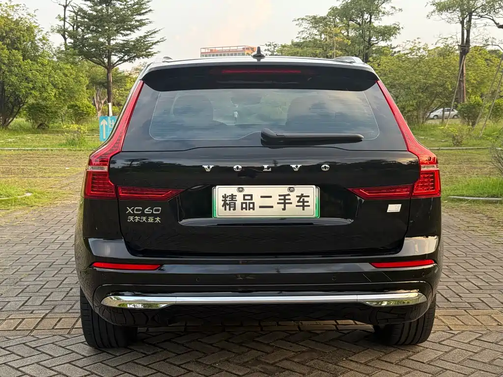 Volvo XC60 PHEV 2024 — фото 5