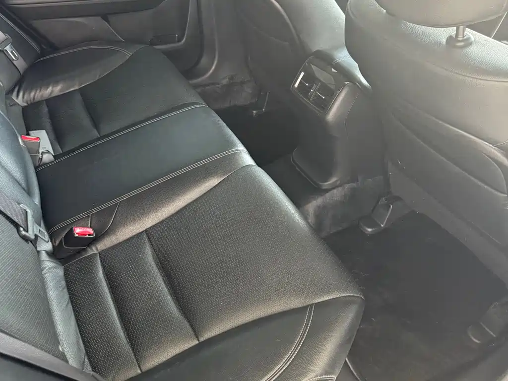 Honda Accord 2014 — фото 11