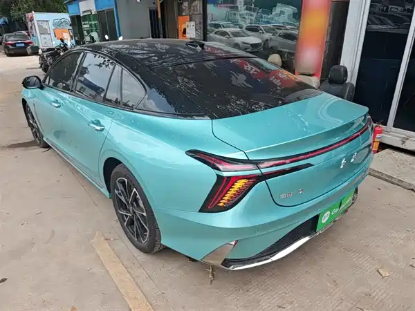 Hongqi H6 2024