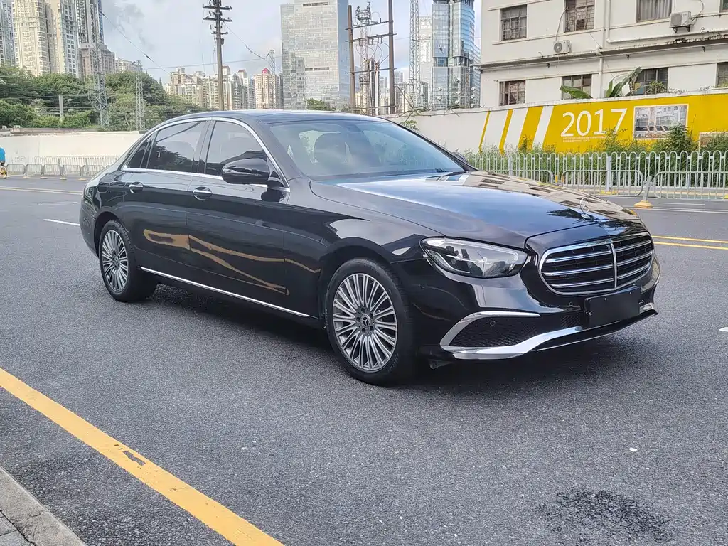 Mercedes-Benz E-Class 2021