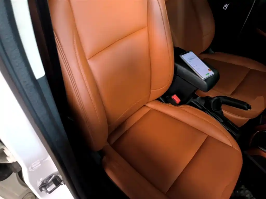 Ford Ecosport 2019 — фото 25