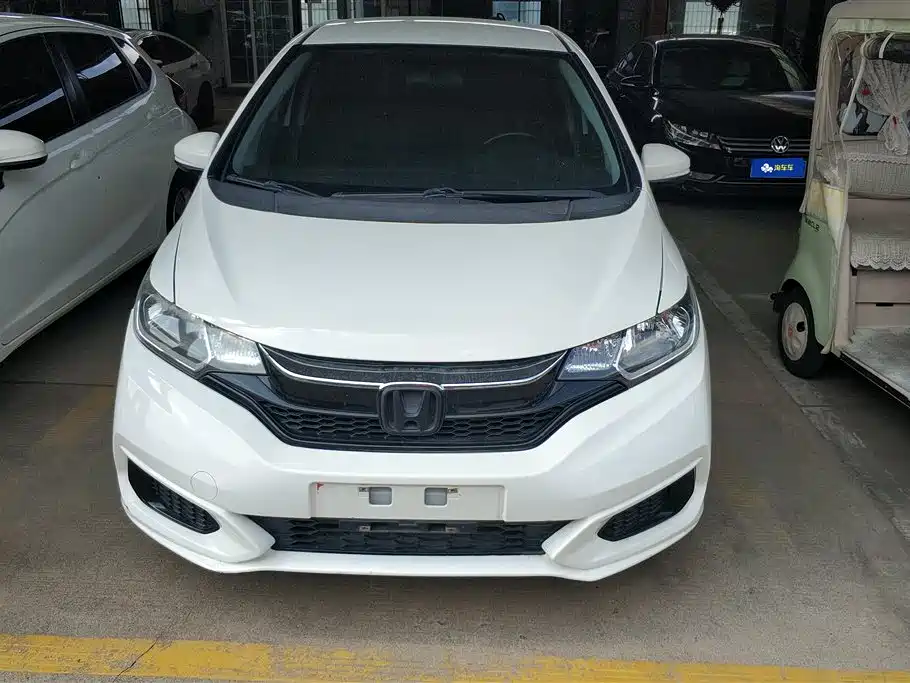 Honda Fit 2019 — фото 2