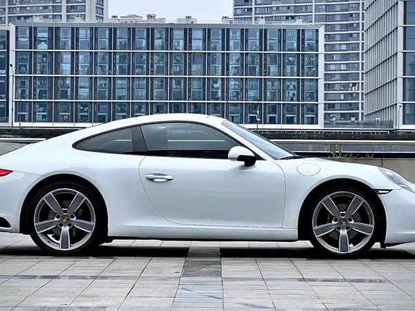 Porsche 911 2018