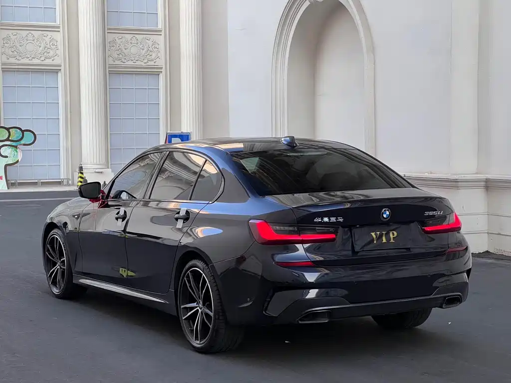 BMW 3 Series 2022