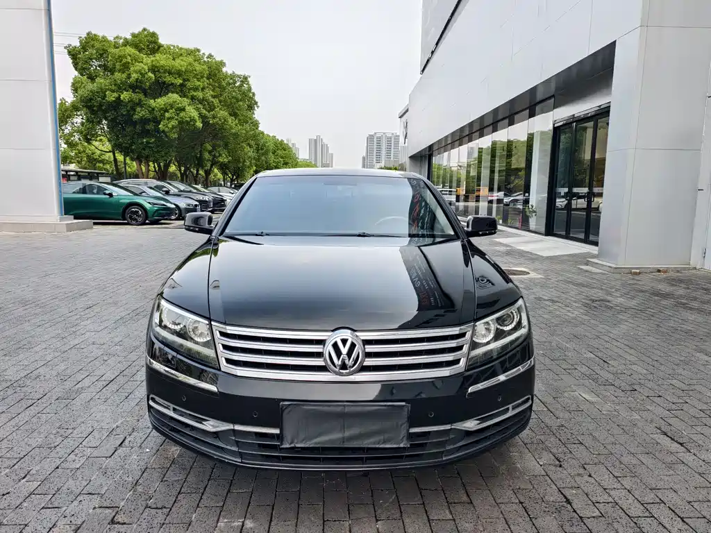 Volkswagen Phaeton 2011