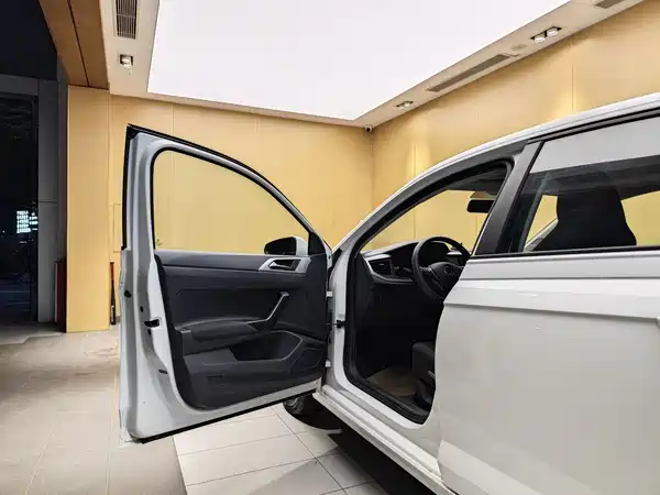 Volkswagen Polo 2023
