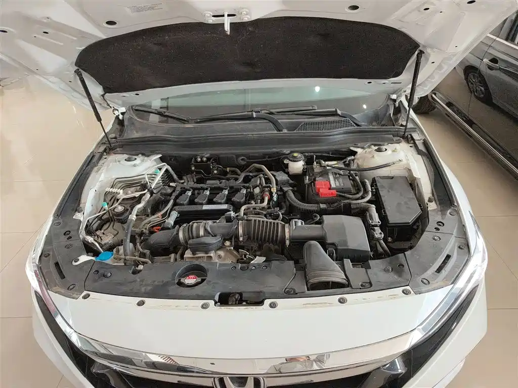 Honda Accord 2021 — фото 20