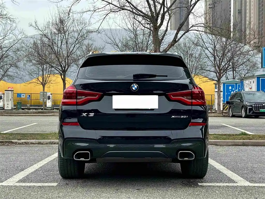 BMW X3 2021 — фото 11