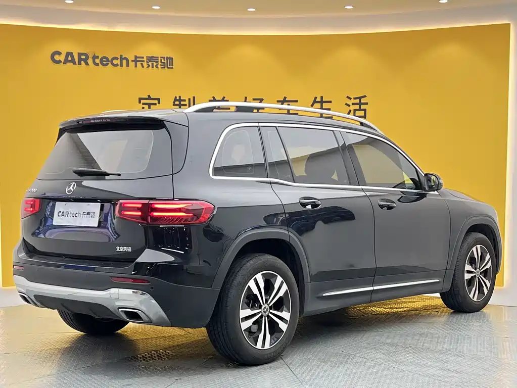 Mercedes-Benz GLB 2024 — фото 28