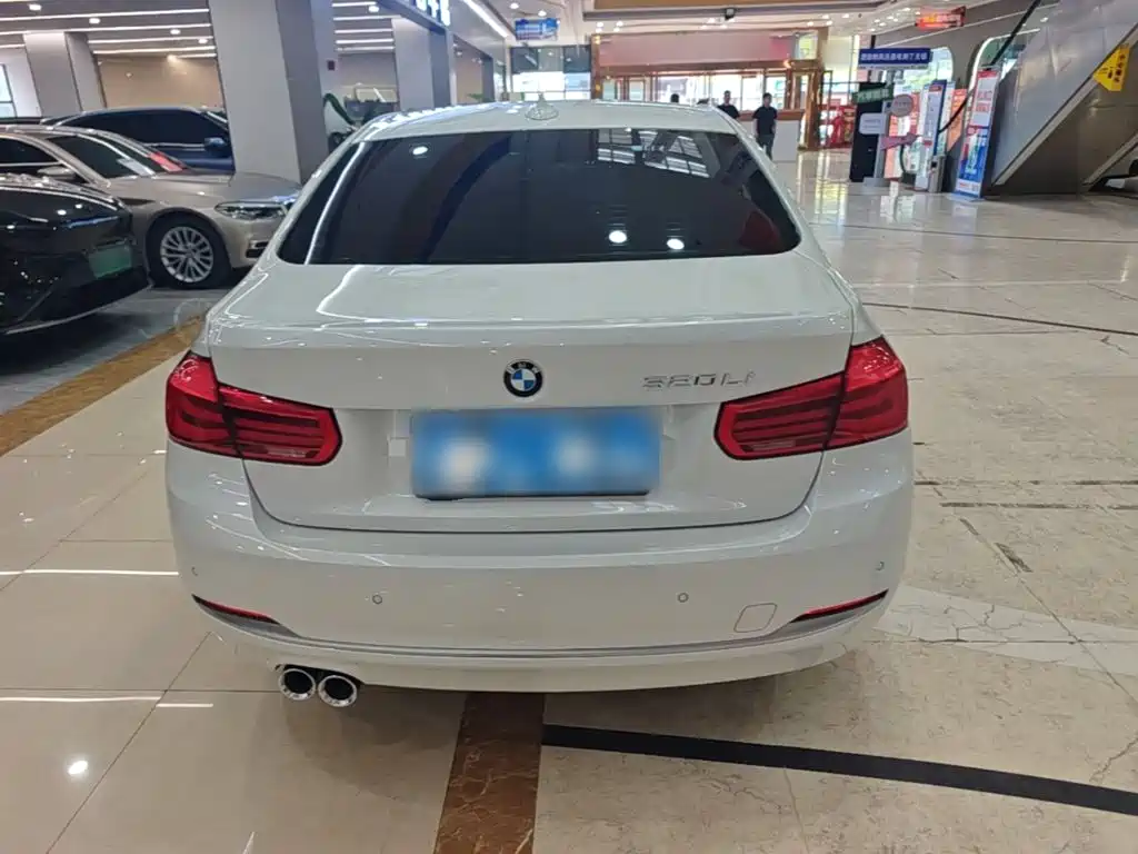 BMW 3 Series 2018