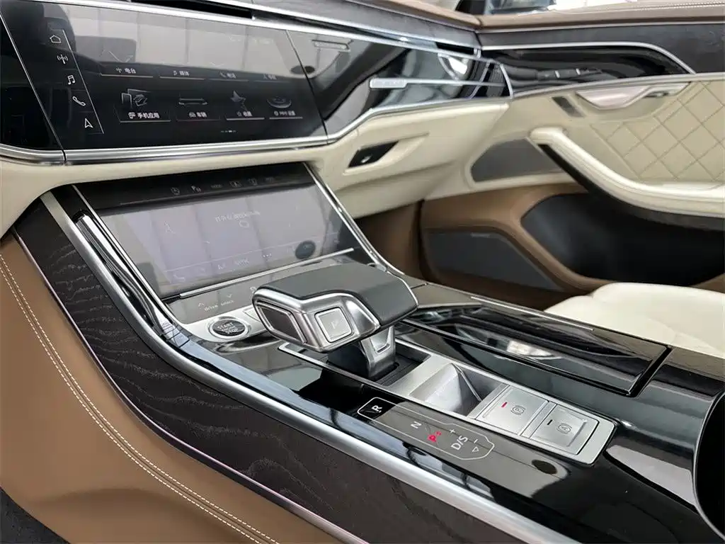 Audi A8 2026 — фото 12