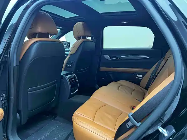 Cadillac CT6 2021