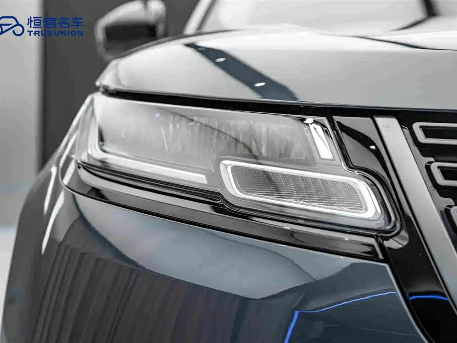 Land Rover Velar 2024 — фото 10