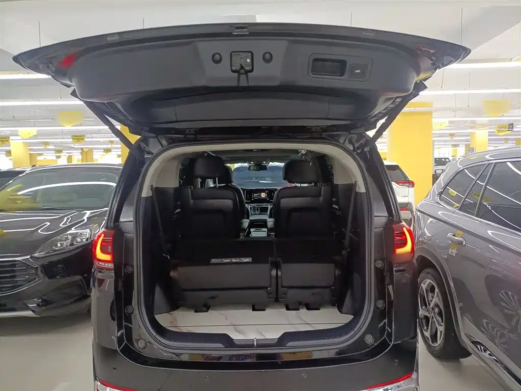 GAC Motor Trumpchi M8 2023 — фото 19