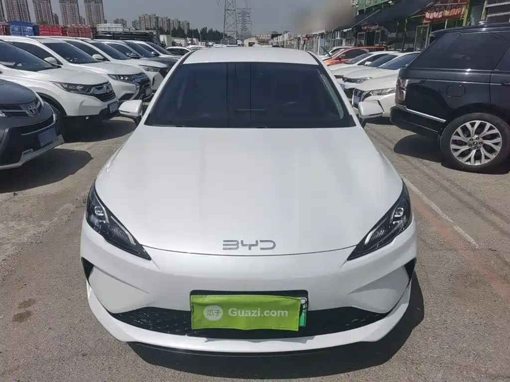 BYD Seal 05 DM-i 2025 — фото 3