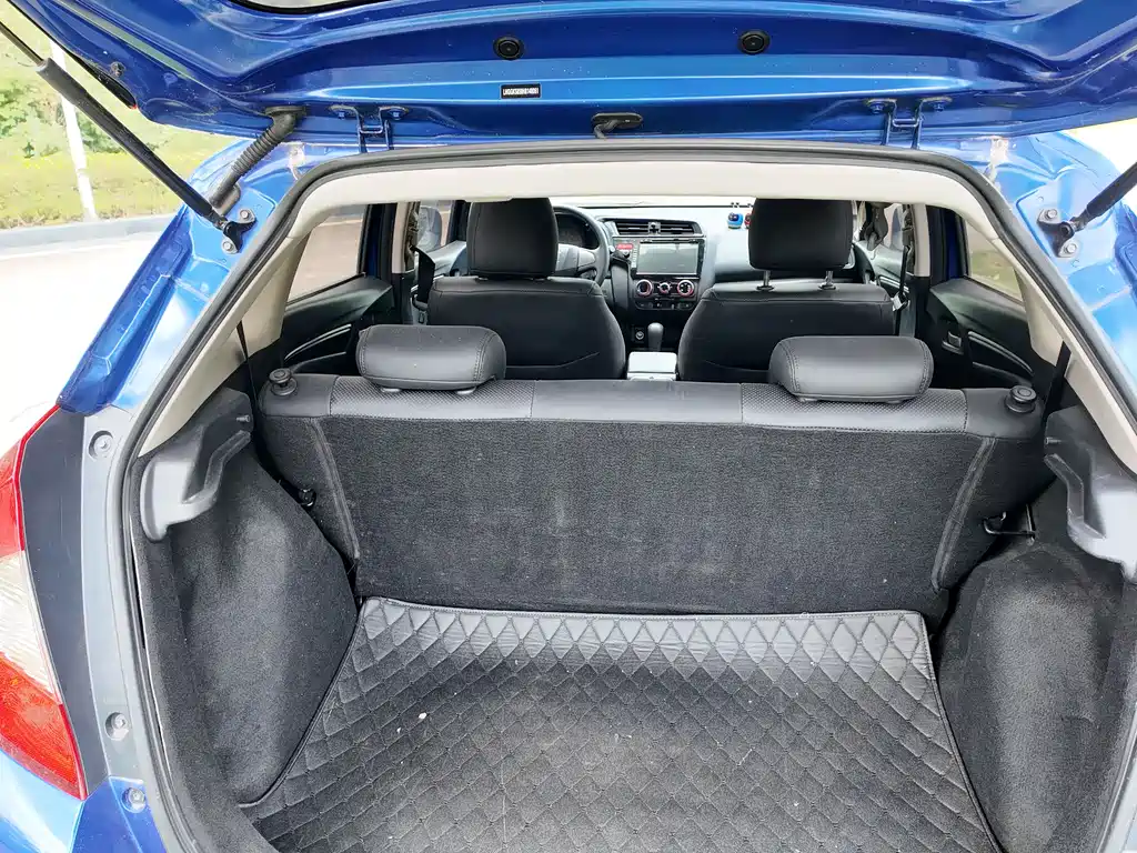 Honda Fit 2018 — фото 37