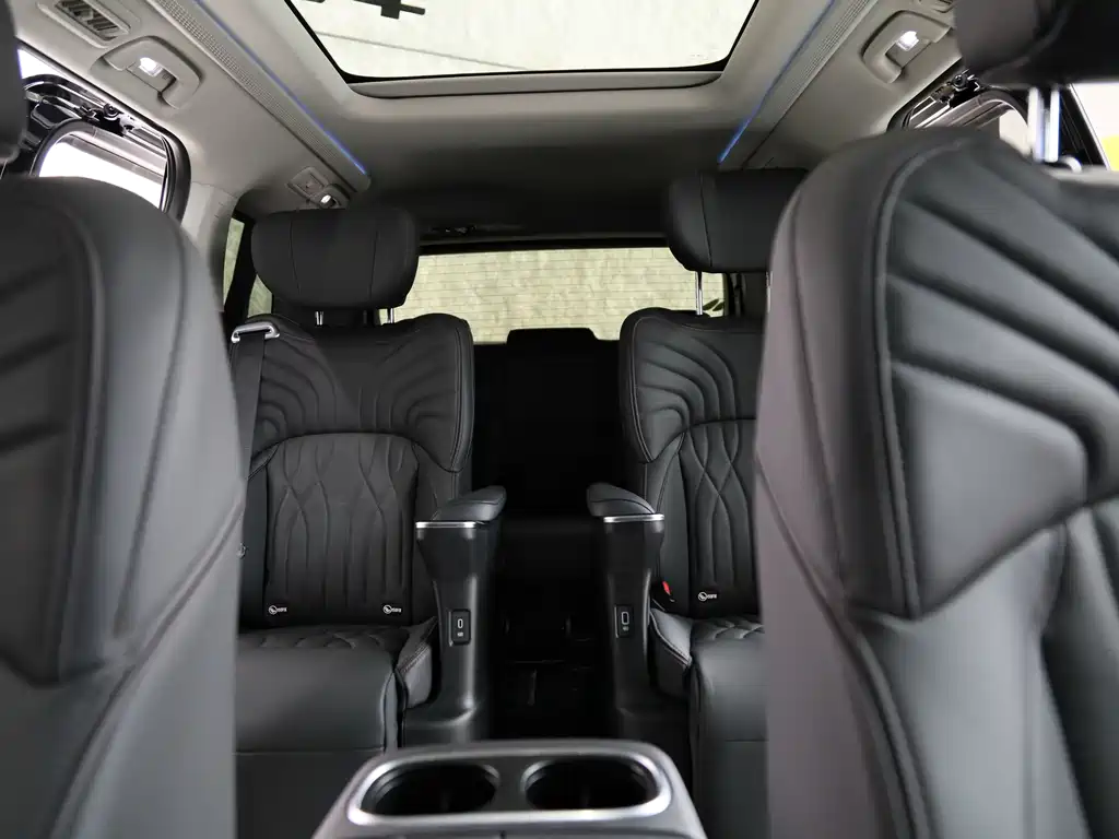 GAC Motor Trumpchi M8 2025 — фото 15