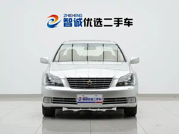 Toyota Crown 2008