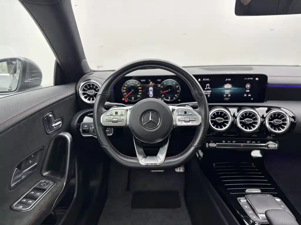 Mercedes-Benz CLA 2021 — фото 8