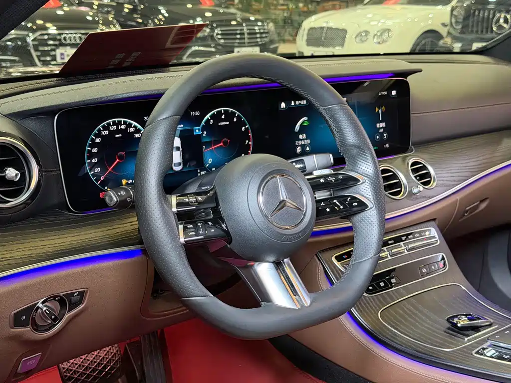 Mercedes-Benz E-Class 2021