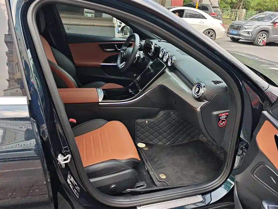 Mercedes-Benz C-Class 2022 — фото 8