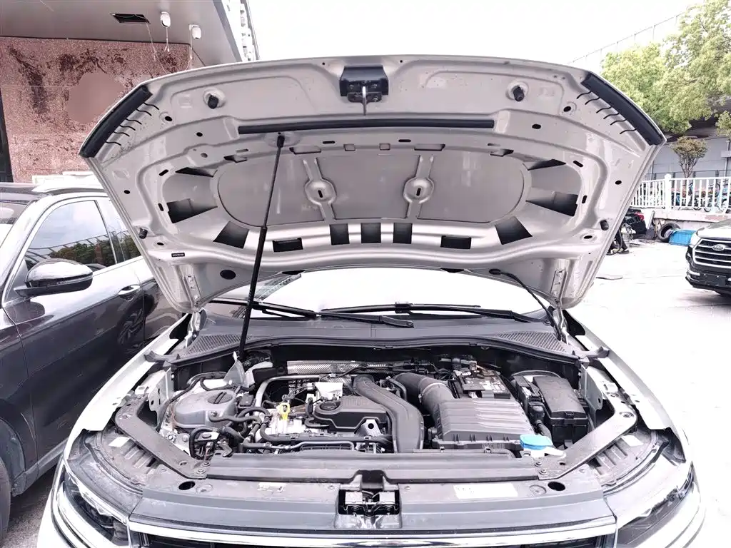 Volkswagen Tiguan L 2025 — фото 16