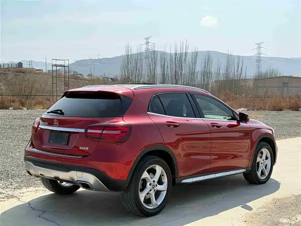 Mercedes-Benz GLA 2018