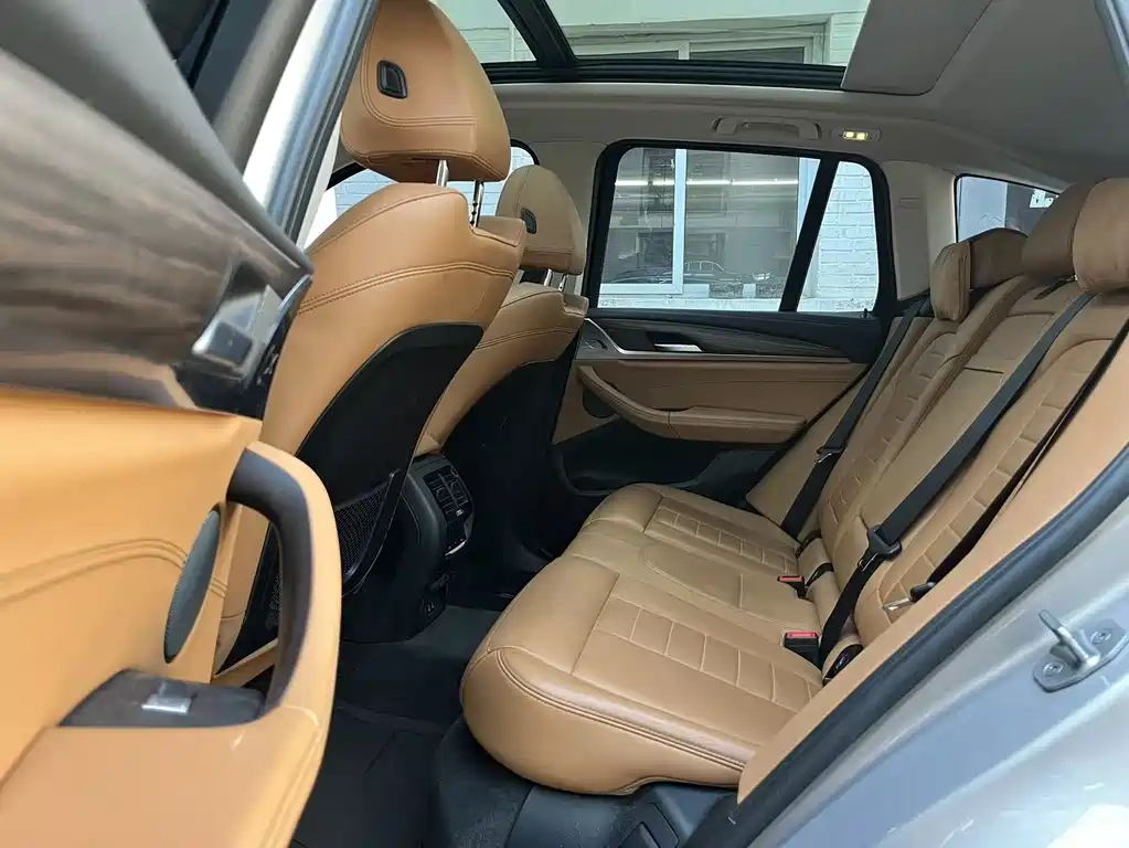 BMW X3 2020 — фото 14