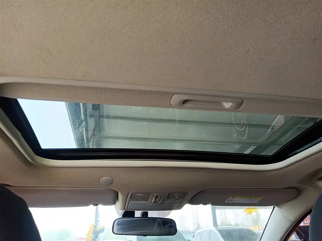 Kia KX1 2020 — фото 18