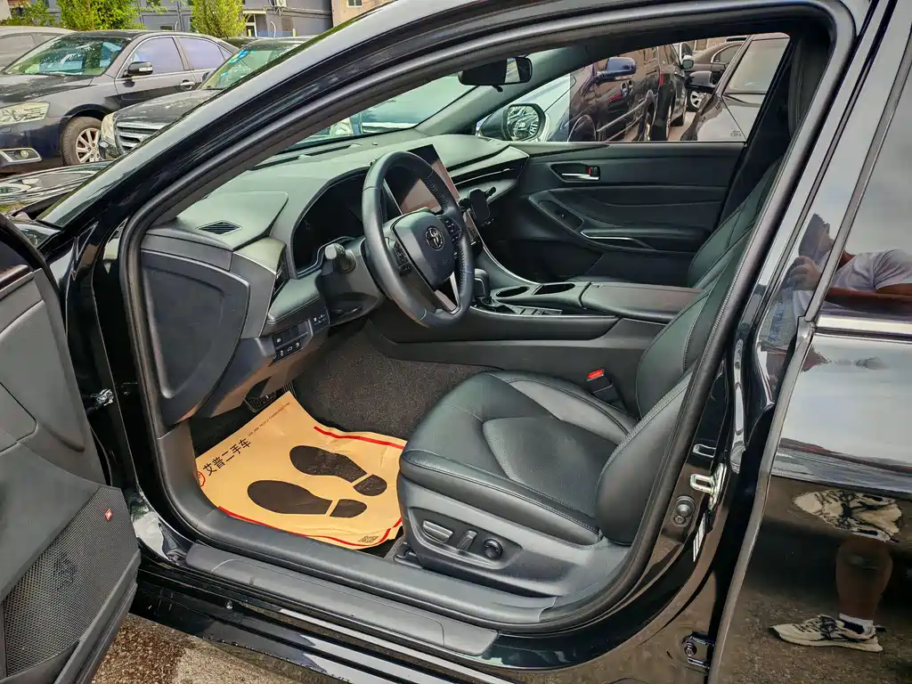 Toyota Avalon 2023 — фото 10