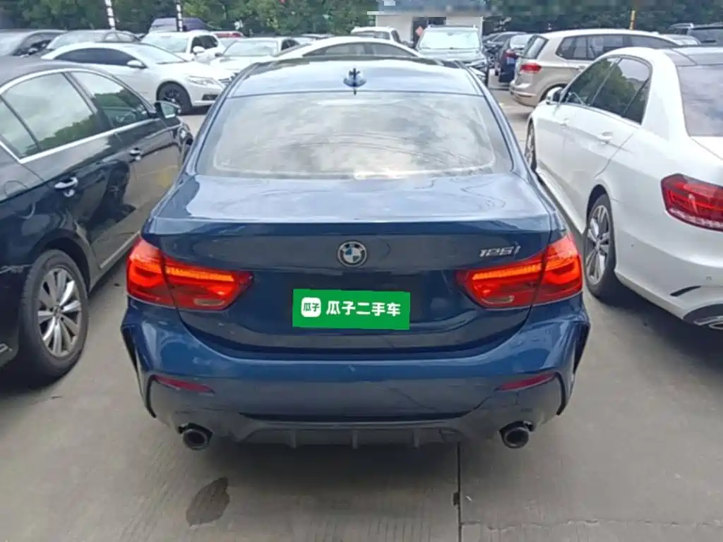 BMW 1 Series 2021