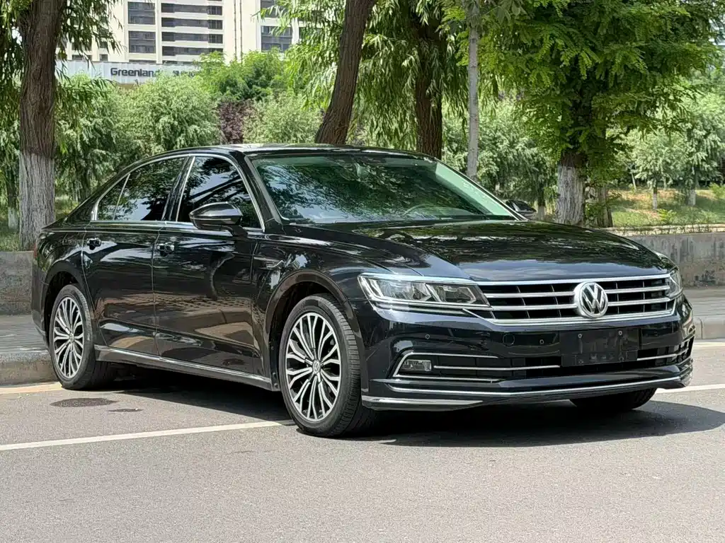 Volkswagen Phideon 2018 — фото 3