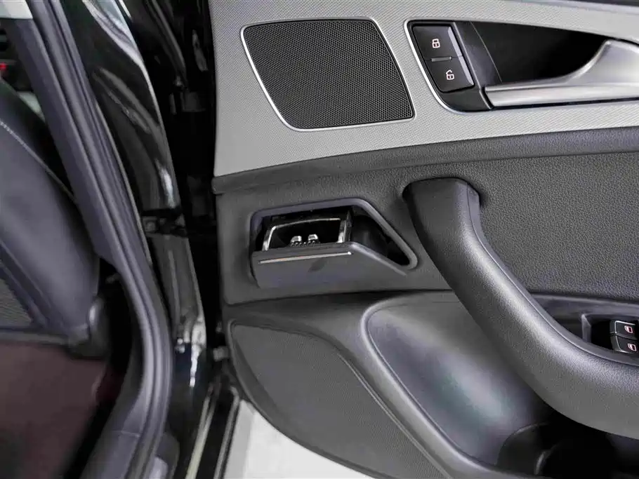 Audi A6L 2018 — фото 17