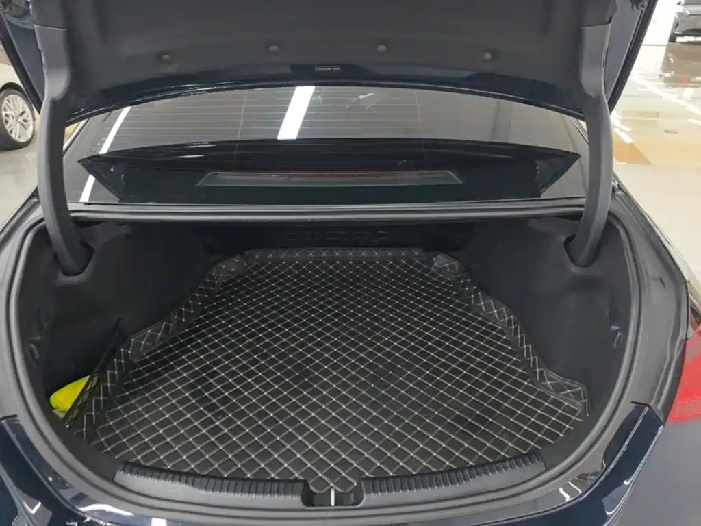 Mercedes-Benz C-Class 2022 — фото 15