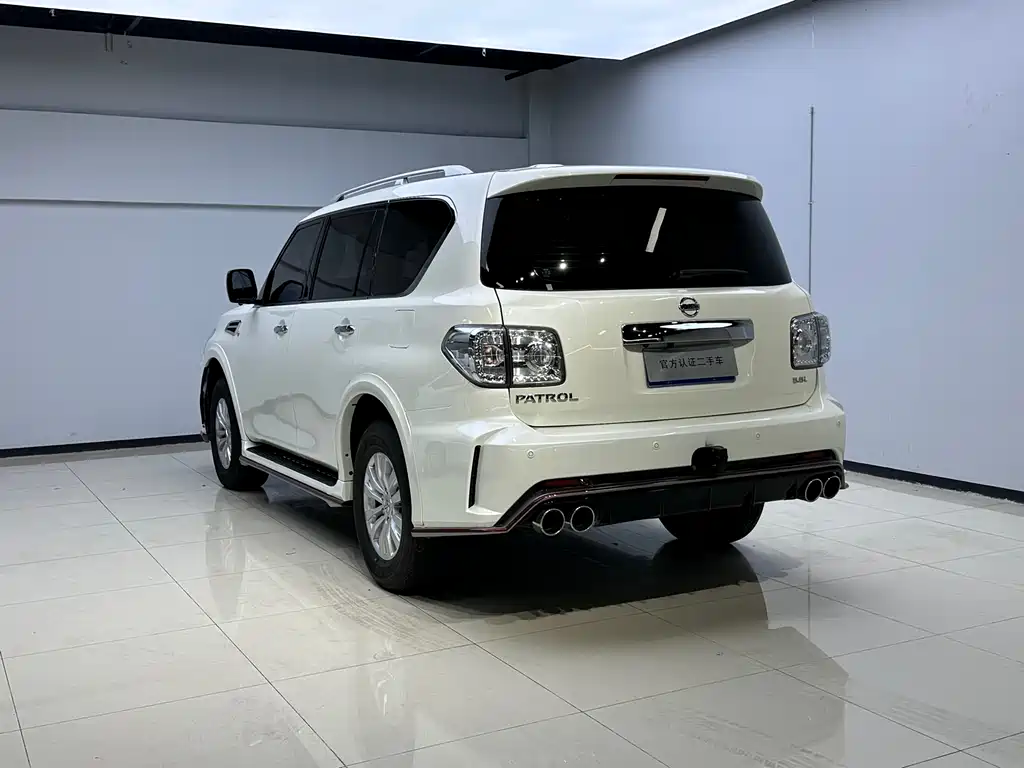 Nissan Patrol 2018 — фото 13