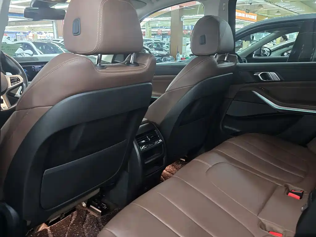 BMW X5 New Energy 2021 — фото 10