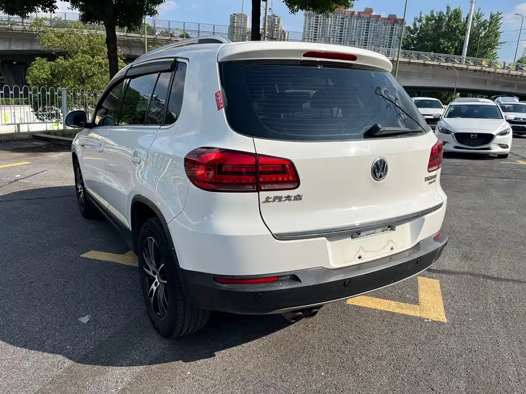 Volkswagen Tiguan 2016 — фото 6
